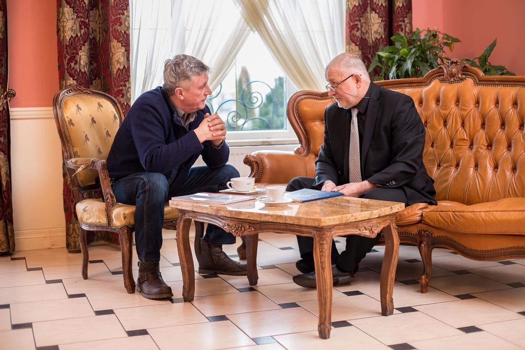 Hotel Napoleon Wroblew  Екстер'єр фото